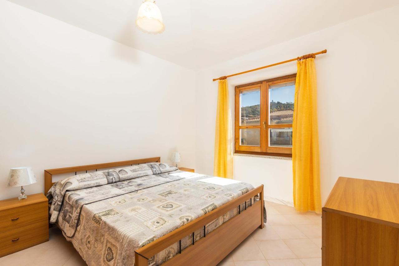 Apartmán Casa A Due Passi Dal Mare Àrbatax Exteriér fotografie