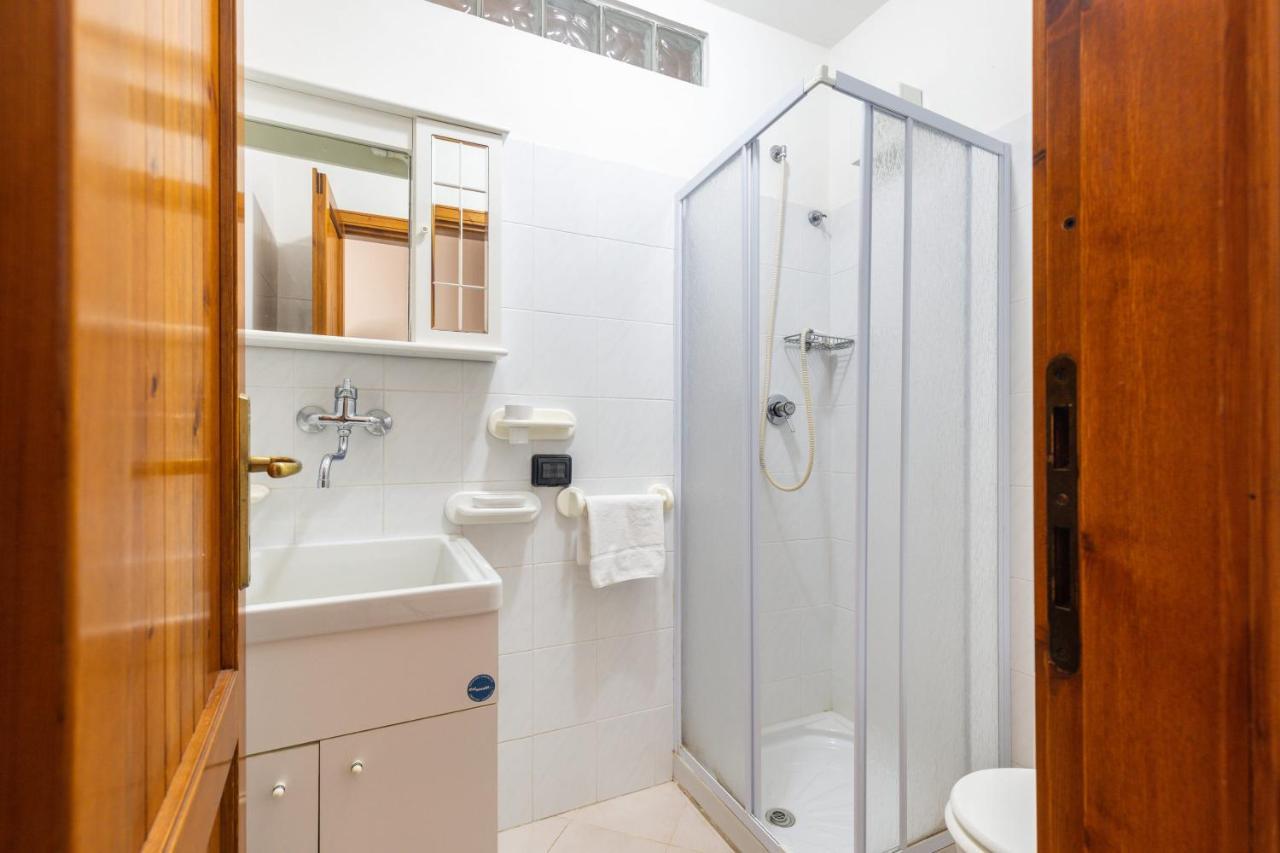 Apartmán Casa A Due Passi Dal Mare Àrbatax Exteriér fotografie