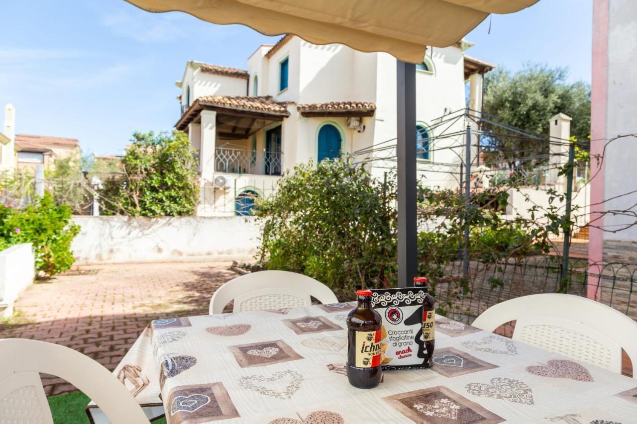 Apartmán Casa A Due Passi Dal Mare Àrbatax Exteriér fotografie