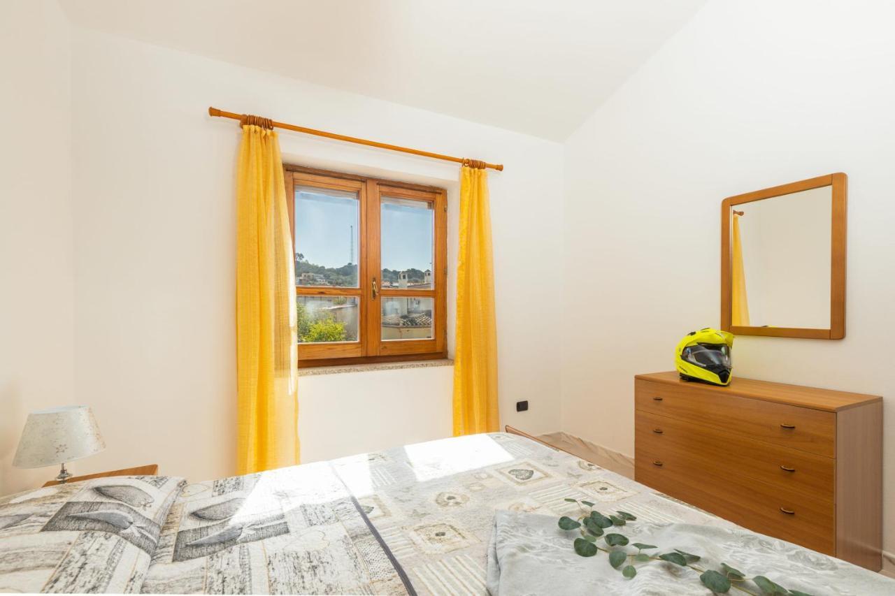 Apartmán Casa A Due Passi Dal Mare Àrbatax Exteriér fotografie